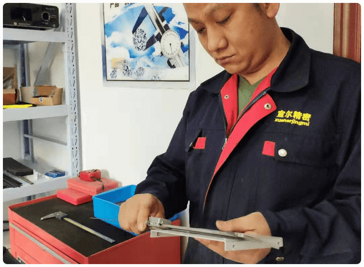 龍利生產(chǎn)團(tuán)隊(duì)